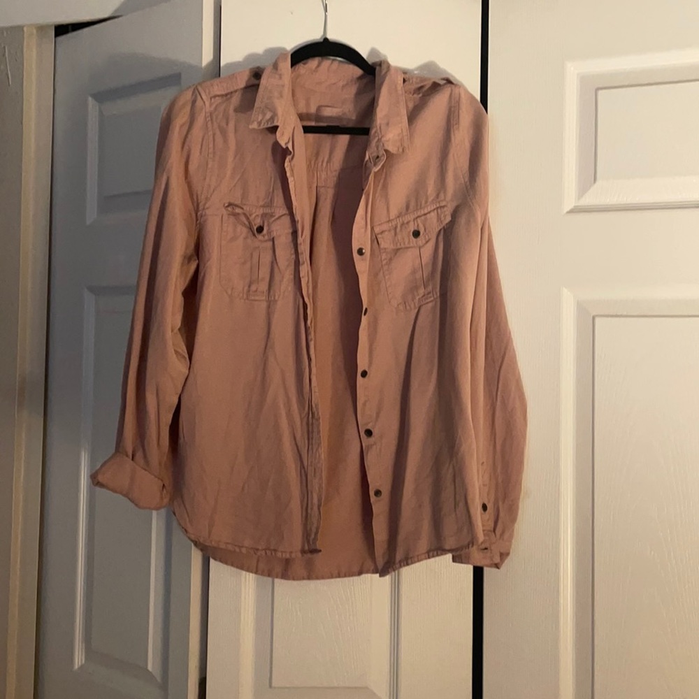 Universal Thread Light Pink Utility Flannel w/ Dark Brass Buttons, Size XL